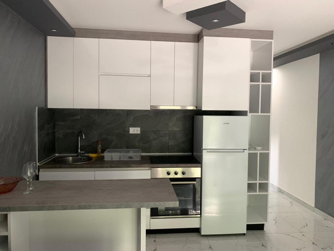 Zlatna Plaza Apartment Bratunac Exterior foto